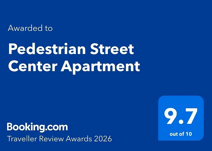 Pedestrian Street Center *